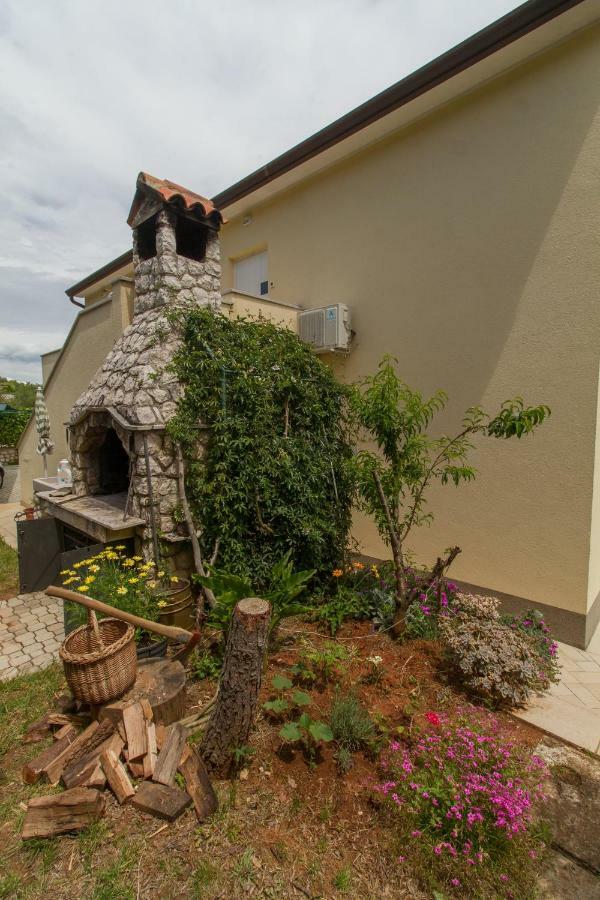 Apartments Ivana Равни Экстерьер фото